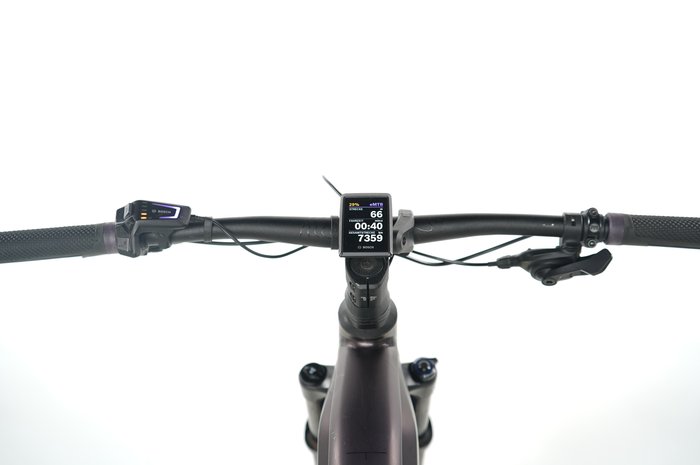 Cube Reaction Hybrid EXC 750 29