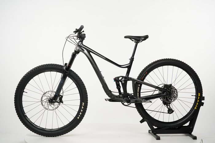 Giant Trance X 2