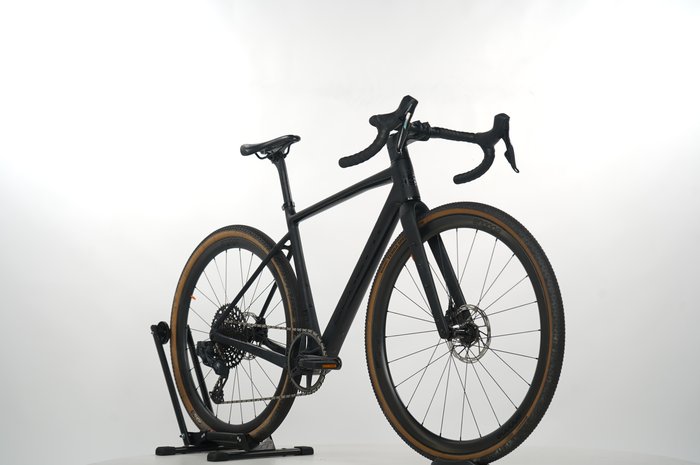 Benotti Fuoco Gravel Carbon Force/GX Mullit AXS