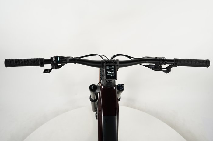 CUBE Stereo Hybrid 140 HPC Race 750