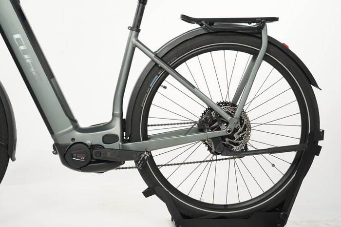 CUBE Kathmandu Hybrid Pro 750