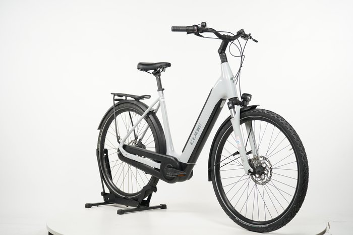 CUBE Supreme Hybrid ONE 500 Easy Entry