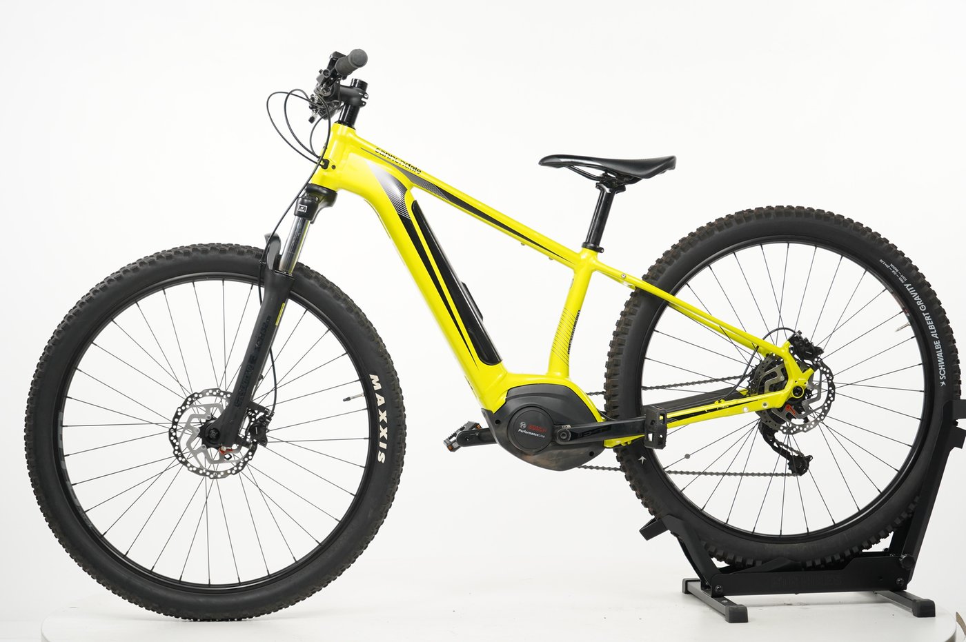 https://images.cdn.europe-west1.gcp.commercetools.com/b8f70299-e4ee-4e48-8388-0bd81b1aed37/img-A0dqLXug-zoom.jpg