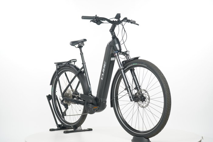 CUBE Kathmandu Hybrid EXC 750