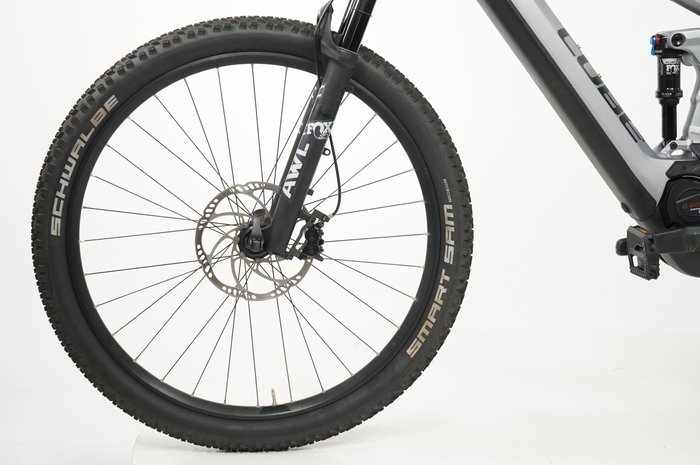 CUBE Stereo Hybrid 120 Race 750