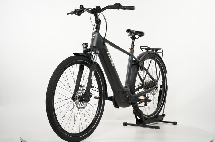CUBE Touring Hybrid ONE 500
