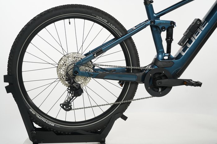 CUBE Stereo Hybrid 120 Race 750