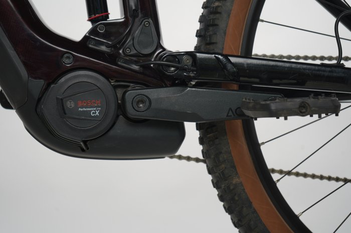 CUBE Stereo Hybrid 140 HPC Race
