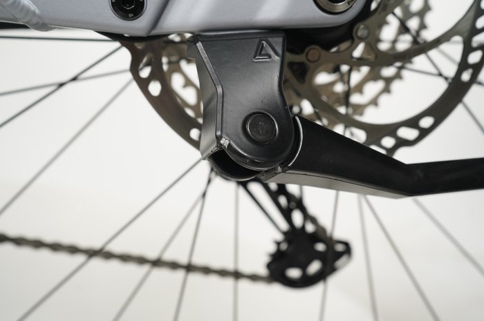 CUBE Stereo Hybrid 120 Race 750