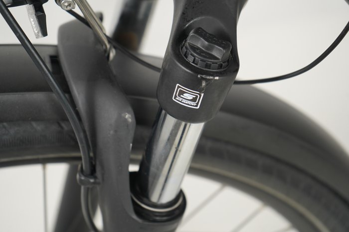 CUBE Touring Hybrid ONE 625