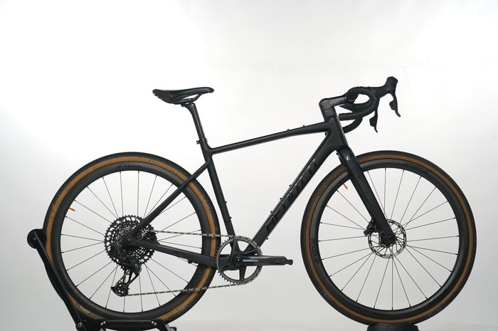 Benotti Fuoco Gravel Carbon Force/GX Mullit AXS