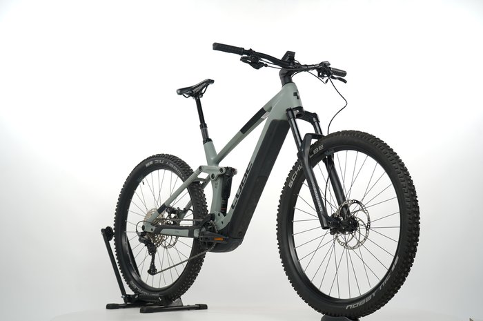 Cube Stereo Hybrid 140 HPC Pro 