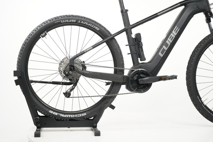 CUBE Reaction Hybrid Performance 625