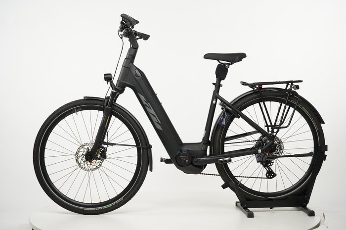 KTM Cento 10 Plus