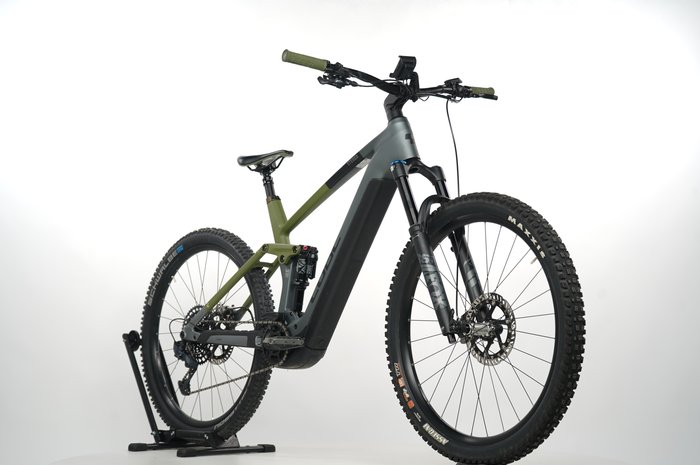 Cube Stereo Hybrid 140 HPC 