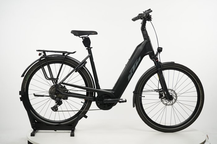 KTM CENTO 10 Plus