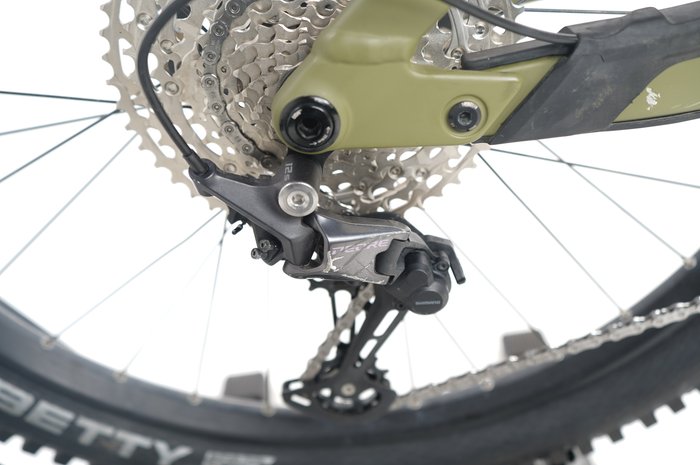 CUBE Stereo Hybrid 160 HPC 750 27.5