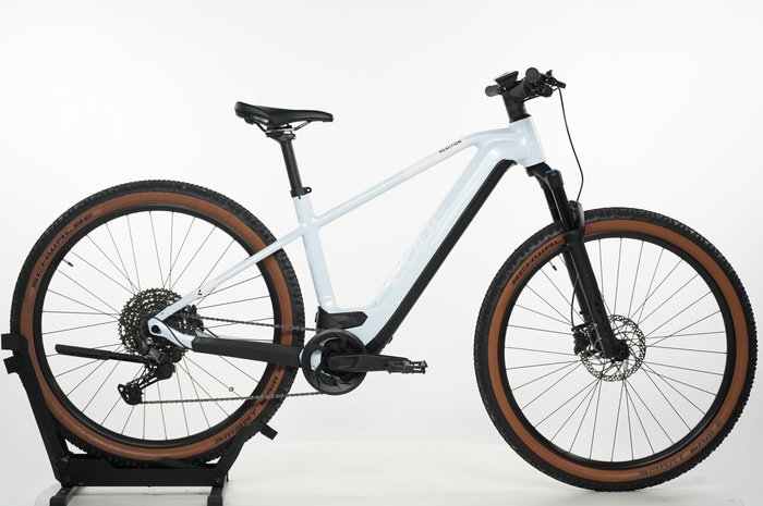 CUBE Reaction Hybrid Pro 750