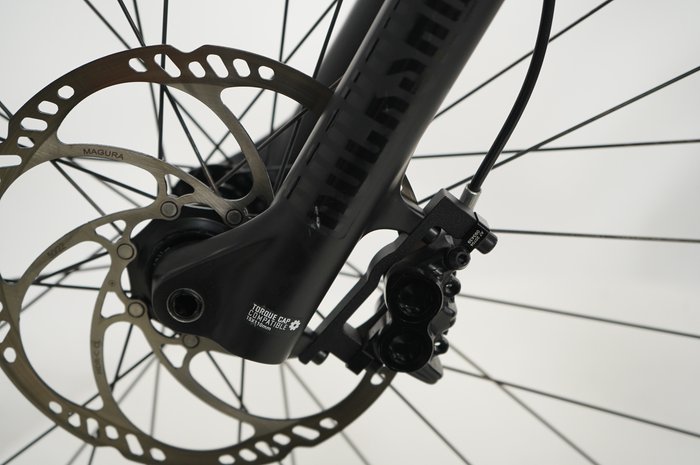 CUBE Stereo Hybrid 140 HPC Pro 625