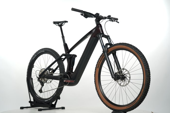 CUBE Stereo Hybrid 140 HPC Race 750