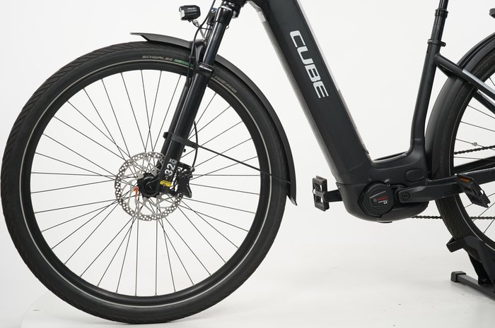 CUBE Kathmandu Hybrid EXC 750