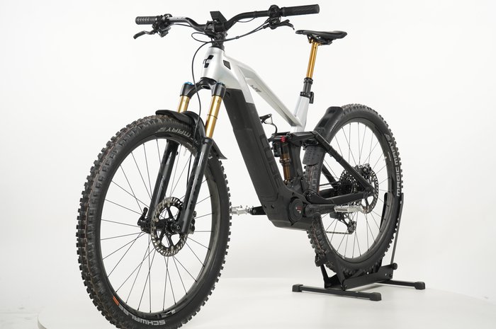 CUBE Stereo Hybrid 140 HPC SLT 625 Kiox