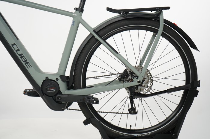 CUBE Kathmandu Hybrid ONE 750