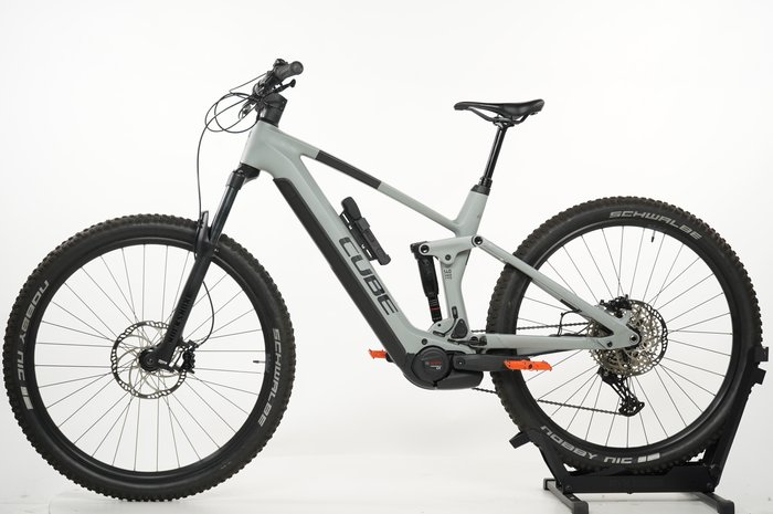 CUBE Stereo Hybrid 140 HPC Pro 625
