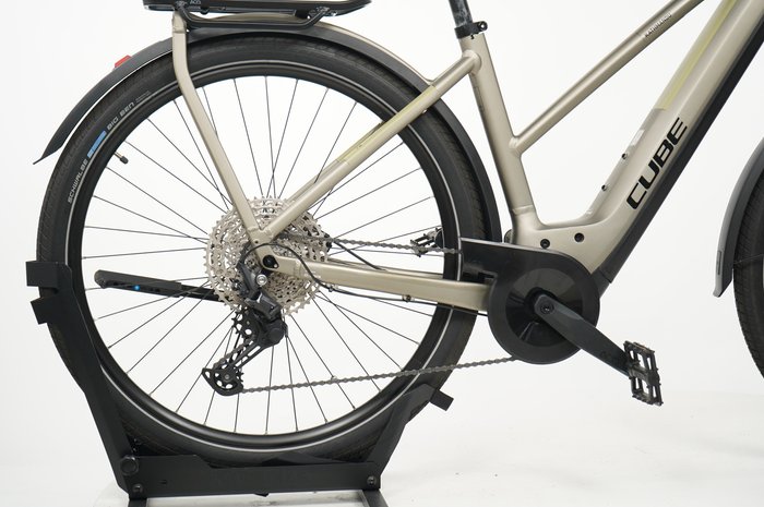 CUBE Kathmandu Hybrid Pro 750