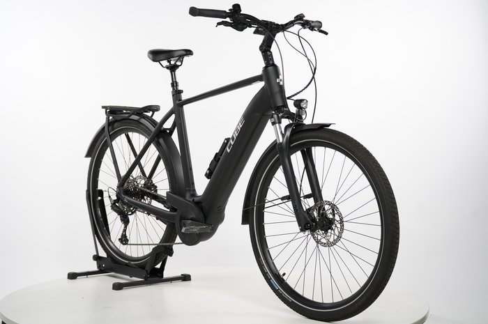 CUBE Touring Hybrid Pro 625