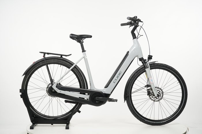 CUBE Supreme Hybrid ONE 500 Easy Entry