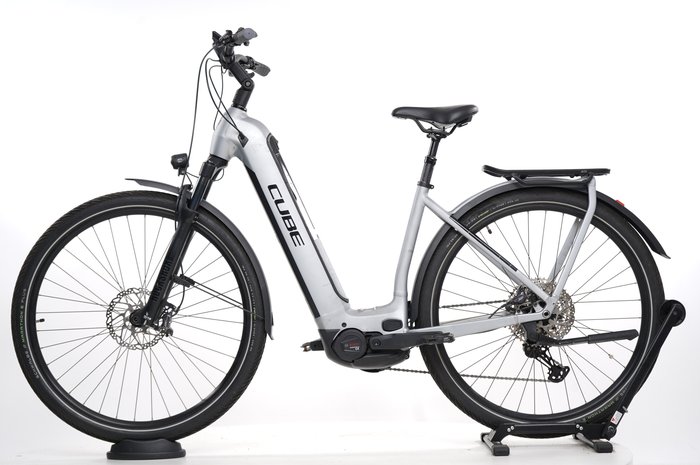 Cube Kathmandu Hybrid SL 750