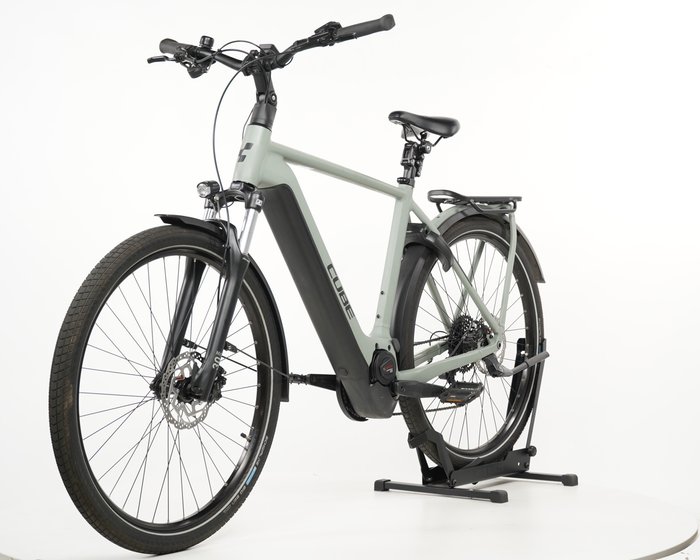 CUBE Touring One