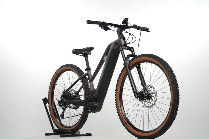 Cube Reaction Hybrid EXC 625 29