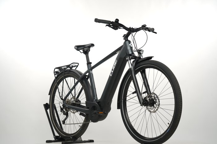 Cube Touring Hybrid ONE 625