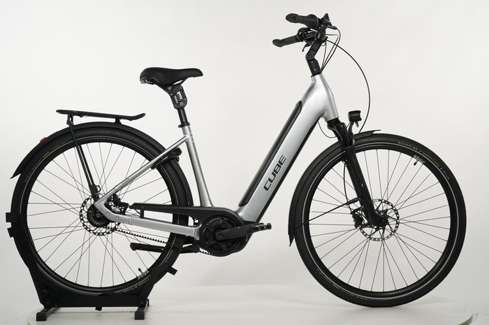 CUBE Supreme Hybrid SLX 625 Easy Entry