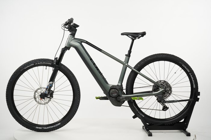 CUBE Reaction Hybrid Pro 750
