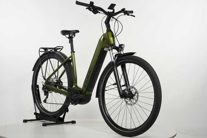 CUBE Nuride Hybrid Pro 625