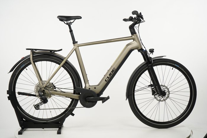 CUBE Kathmandu Hybrid Pro