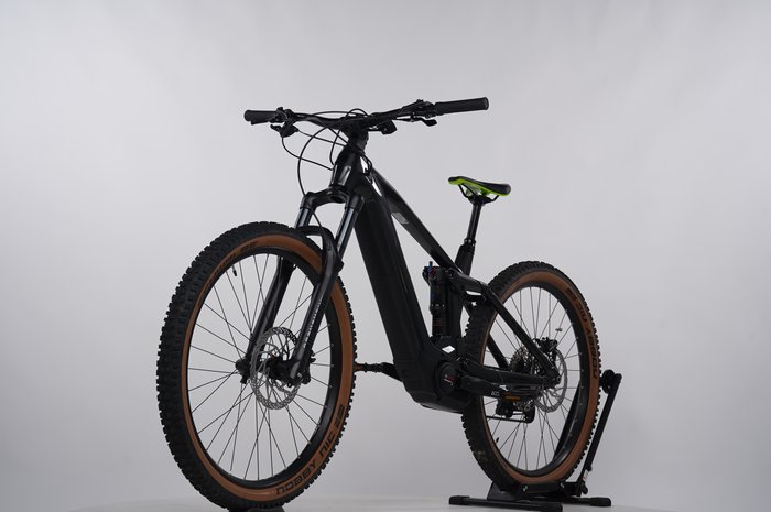 CUBE Stereo Hybrid 140HPC Race 625 27,5