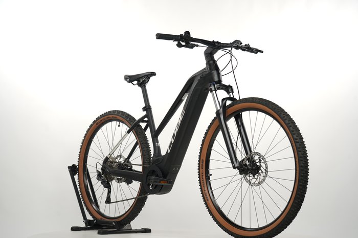 Cube Reaction Hybrid ONE 500