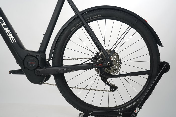 CUBE Nuride Hybrid Pro 625