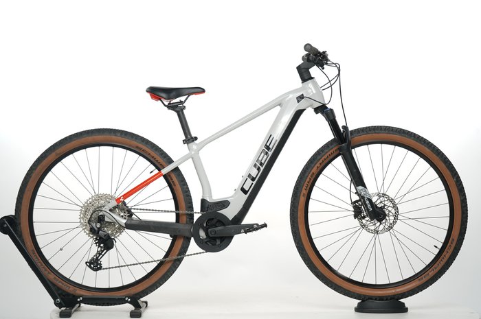 Cube Reaction Hybrid Pro 625