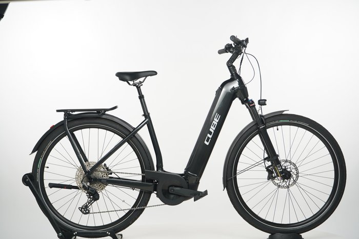 CUBE Kathmandu Hybrid EXC 750