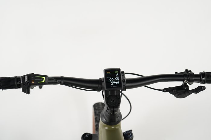 CUBE Reaction Hybrid Race 750