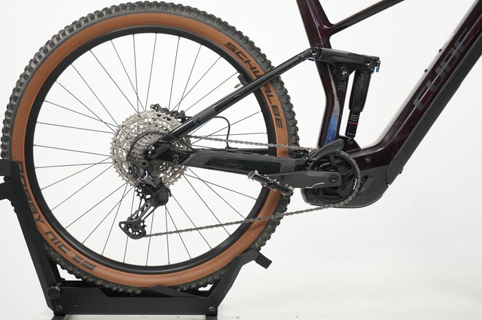 CUBE Stereo Hybrid 140 HPC Race 750
