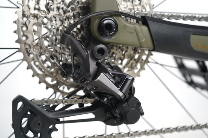 CUBE Reaction Hybrid Pro