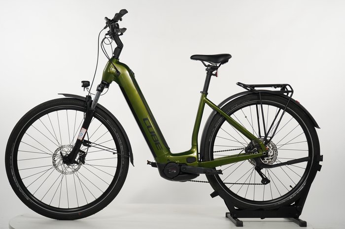 CUBE Nuride Hybrid Pro 625