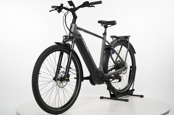 CUBE Touring Hybrid EXC 625