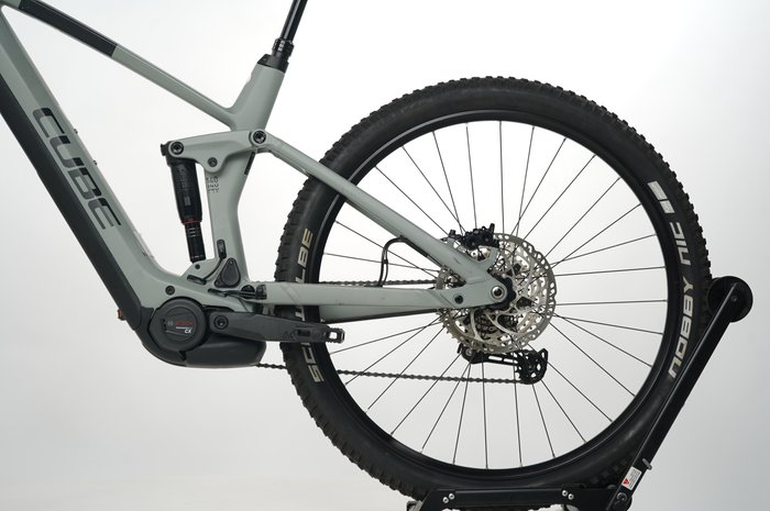 Cube Stereo Hybrid 140 HPC Pro 750